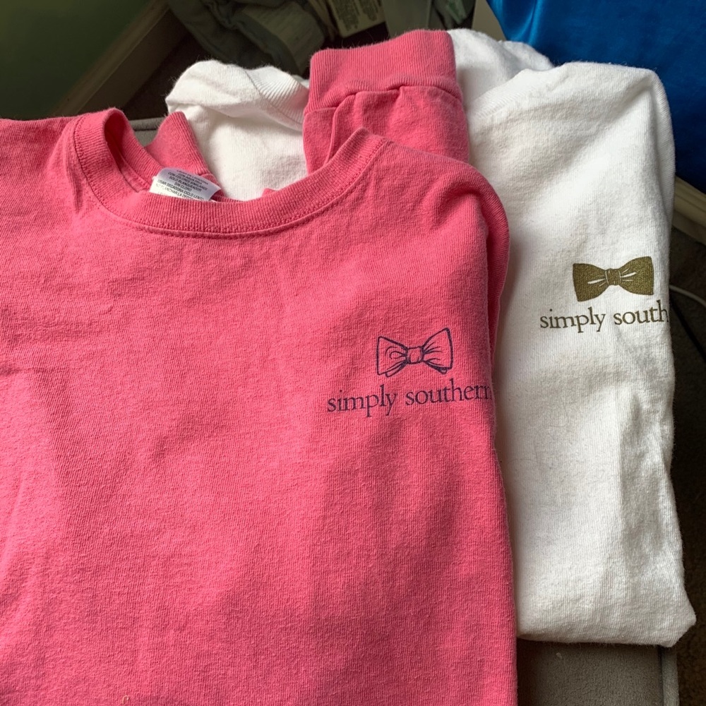 TWO Simply Southern Collection Size M Pink + White